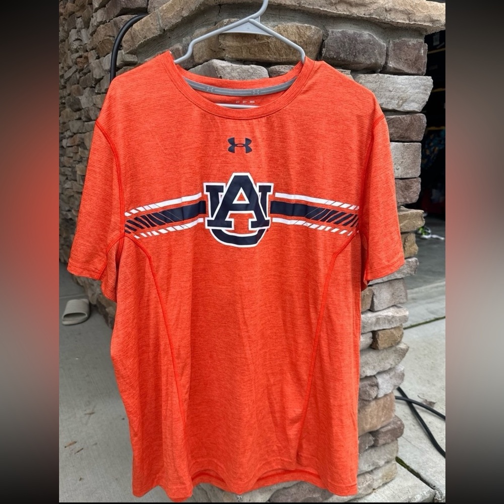 Under Armour Men's Bright Orange Short Sleeve Tee